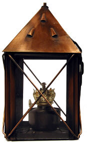 Coach Deco Oil Lamp 